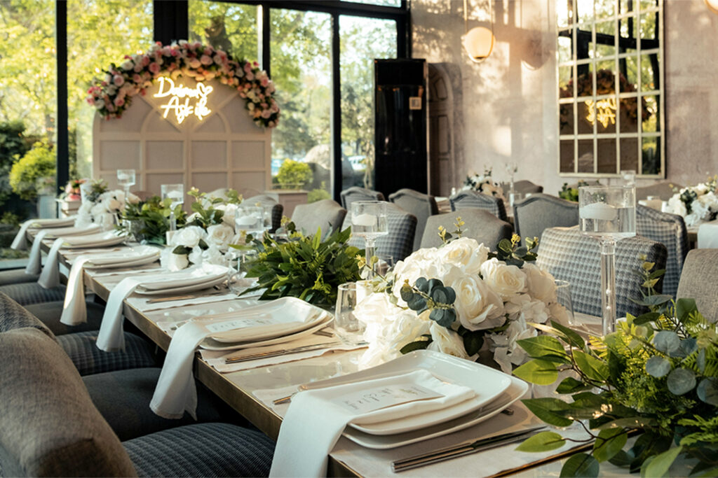 Restaurant small